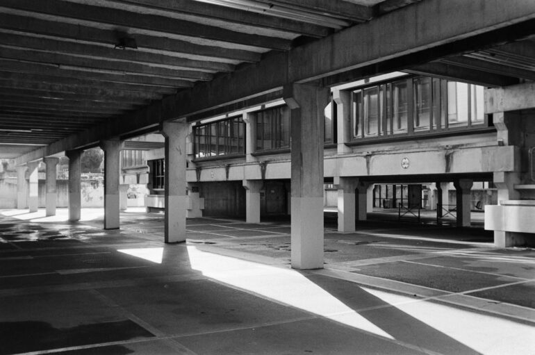 Créer l'Ambiance Parfaite pour une Soirée Romantique à Domicile