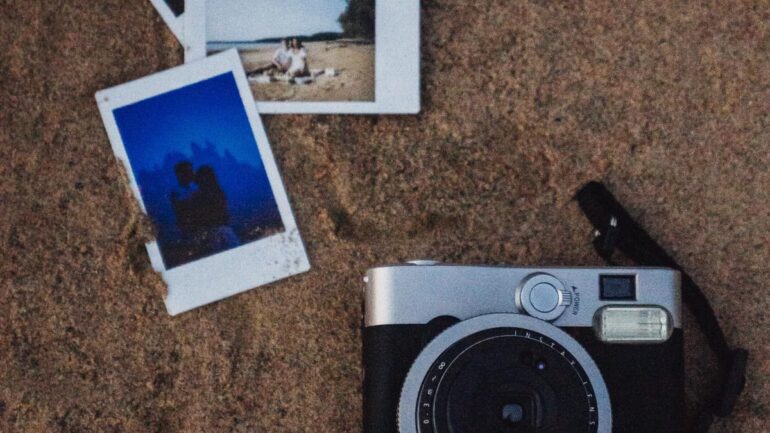 Choisir un appareil photo instantané en 2026